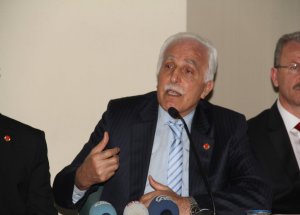 Kamalak: ‘Paralel Çetenin Üzerine Gidilmeli’