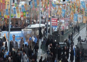 Van'da AK Partililere Saldırı