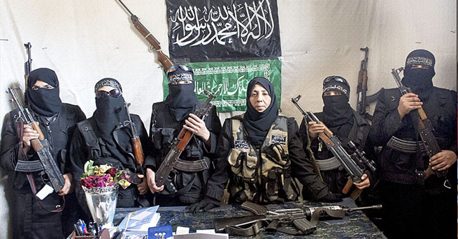 Norveçli 10 kadın Suriye'de savaşıyor