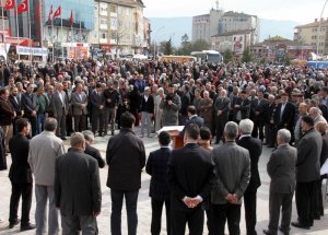55 Kişi Dualarla Umreye Uğurlandı