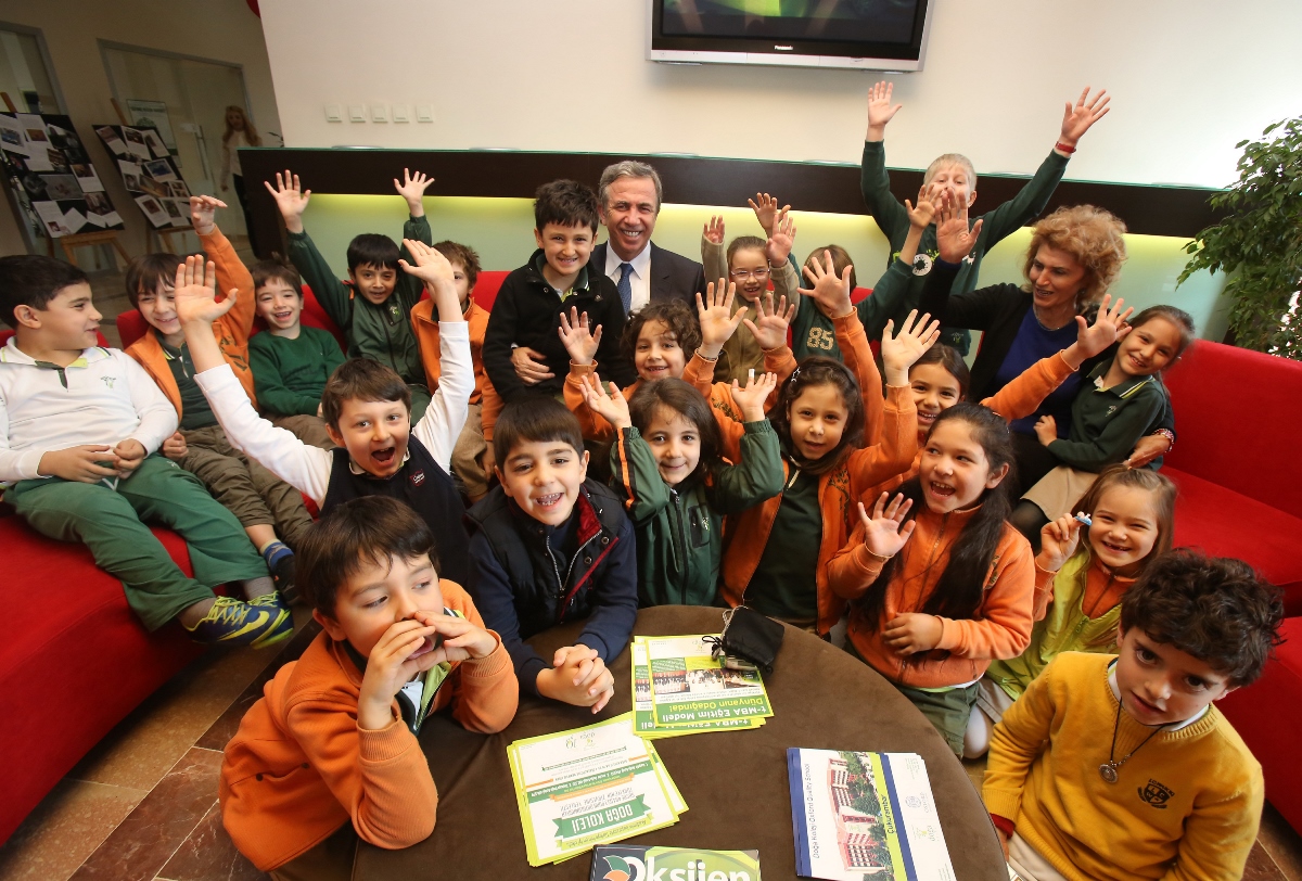 Yavaş Öğrencilerle Buluştu