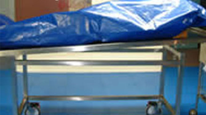 Ceset torbasından canlı çıktı