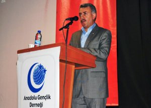 Gümüşhane’de Şehitler Gecesi Düzenlendi
