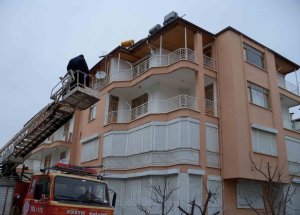 İtfaiyeden Güvercin Kurtarma Operasyonu