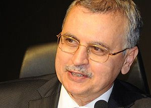 Akgündüz: Cemaat-CHP İşbirliğini Aklım Almıyor