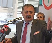 'Arkadaşım sesini keser misin?'