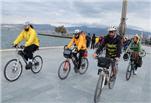 Nükleere karşı pedal çevirdiler