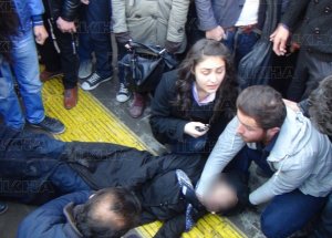 BDP'liler Çarşaflı Bayanlara Saldırdı