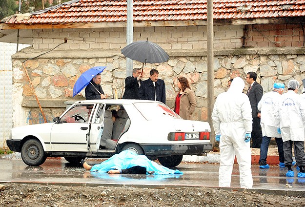 Tokat'ta araca ateş açıldı: 5 ölü