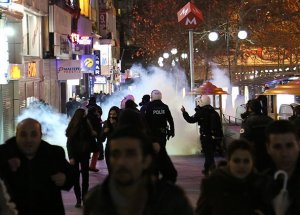 Berkin Fırsatçıları Sokakları Savaş Alanına Çevirdi