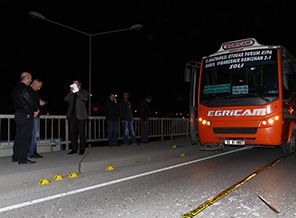 Halk Otobüsünde silahlı saldırı: 2 Yaralı