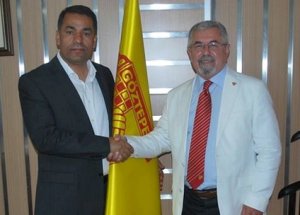 Göztepe'nin Eski Başkanı İntihar Etti