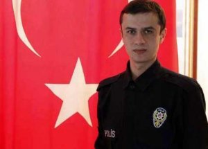 Güner: Polisimiz Gazdan Değil Taş Yüzünden Şehit Oldu