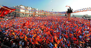 Başbakan İzmir'de Halka Seslendi