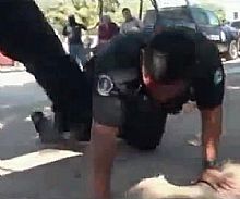 Polislerden amire rüşvet dayağı!