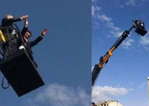 AK Partili Vekil Vinçten Düşüyordu!
