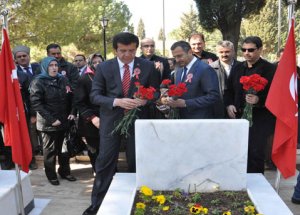 Şehit Babasından Bakan'a Tepki