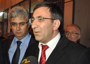 Faizlerin düşmesinden yanayız