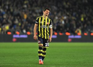 Emre Belözoğlu'na Hakaretten Ceza