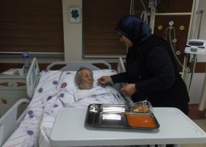 Kamu Hastanelerinde 24 Saat Çorba Hizmeti