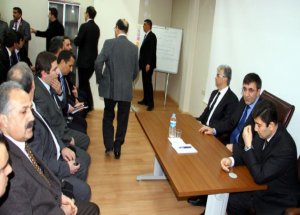 Bakan Yılmaz'dan Başsağlığı Ziyareti