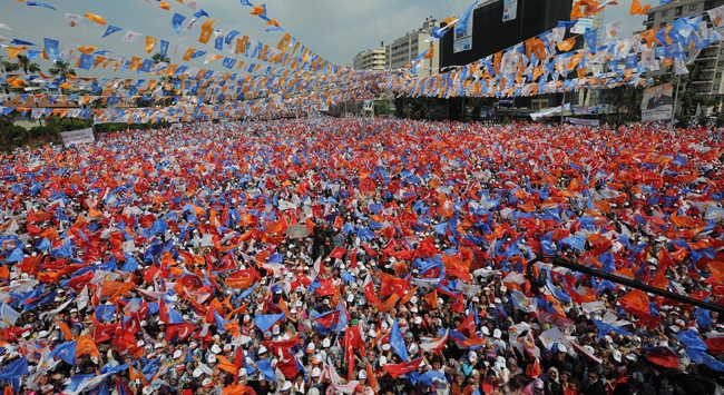 Sakarya mitingine katılan ünlü isim