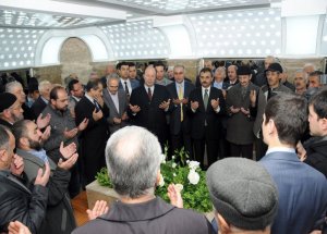 Tarihi Camilere Asansör Ve Yürüyen Merdiven