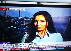 BBC Twitter Yasağı İçin Canlı Yayın Yaptı