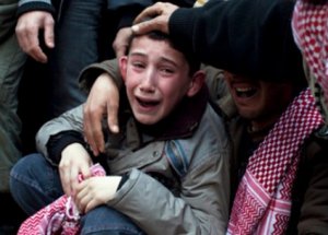 Esed Güçleri Yine Kan Akıttı