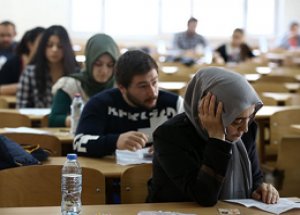 Üniversite Adaylarının YGS Heyecanı Sona Erdi
