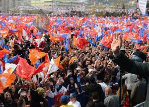 "Bunlar Aileleri Kökünden Sarstılar"