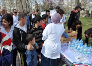 Konya'da Vatandaşlar Halk Sağlığı İçin Yürüdüler