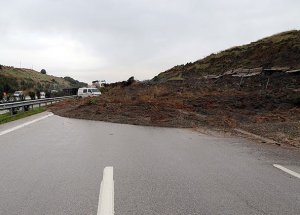 ABD’deki Heyelanda 108 Kişi Kayıp