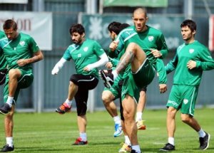 Bursaspor  Fenerbahçe'ye Sıkı Hazırlanıyor