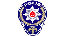 Polis memuru şiir kitabı çıkarttı