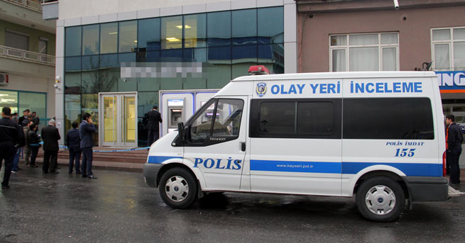 Kayseri'de silahlı banka soygunu!