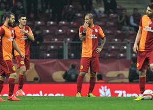 Galatasaray Konya'da Moral Arıyor
