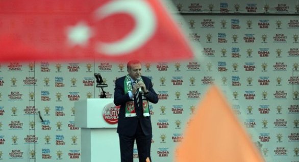 Erdoğan'a Afişli Teşekkür