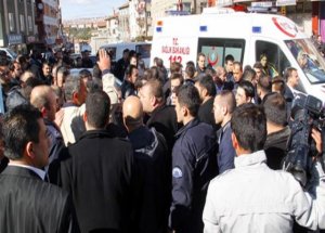 Keçiören'de AK Partililer ve MHP'liler Birbirine Girdi