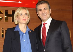 Sarıgül ve Kotil Kaybetti Oğulları Kazandı