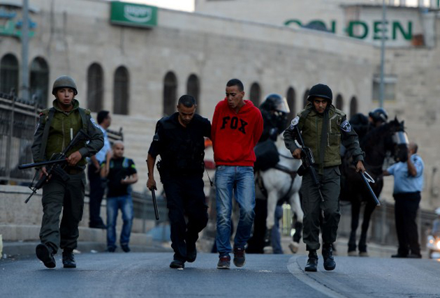 Yahudi Gruplar Mescid-i Aksa'ya Zorla Girdi