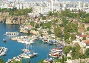 Bu İlçede Seçmenin Tamamı Oy Kullandı