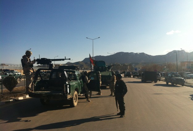 İçişleri Bakanlığı'na intihar saldırısı