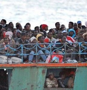 Göçmenleri taşıyan tekne battı: 47 ölü