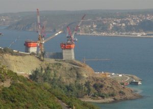 Üçüncü Köprü Çalışmalarına Ara Verildi