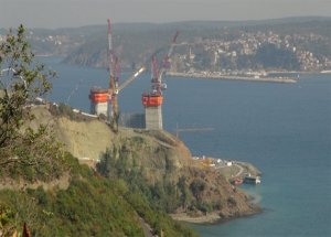 Üçüncü Köprü Çalışmalarına Ara Verildi