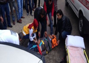 Öğrenci Evinde Kanlı Kavga: 6 Yaralı!