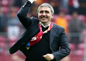 Hagi Yeni Takımını Açıkladı!
