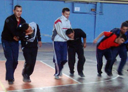 Simav'da Polislere Uzakdoğu Dövüş Sporları Öğretiliyor