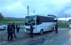 Öğretmen servisi kaza yaptı: 14 yaralı